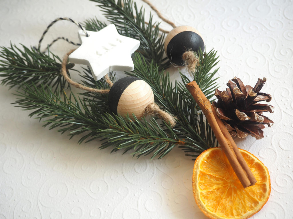 christbaumschmuck-aus-holz