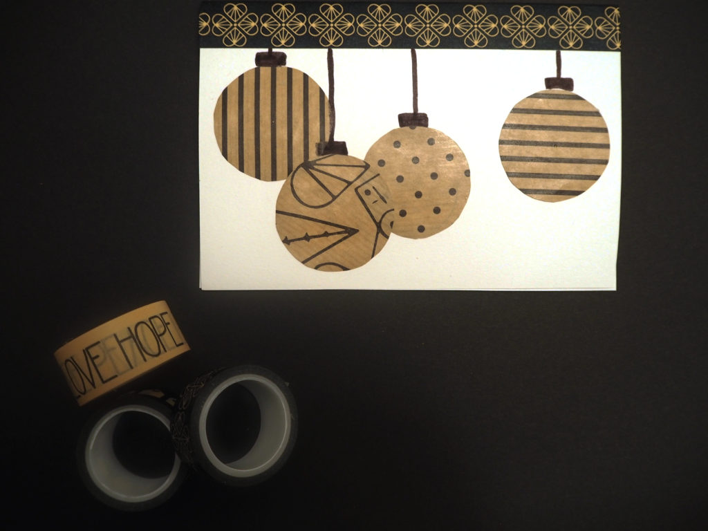 Weihnachtskarte mit Geschenkpapier