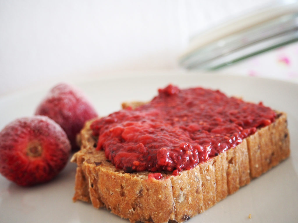 gesunde-fitness-chiasamen-marmelade