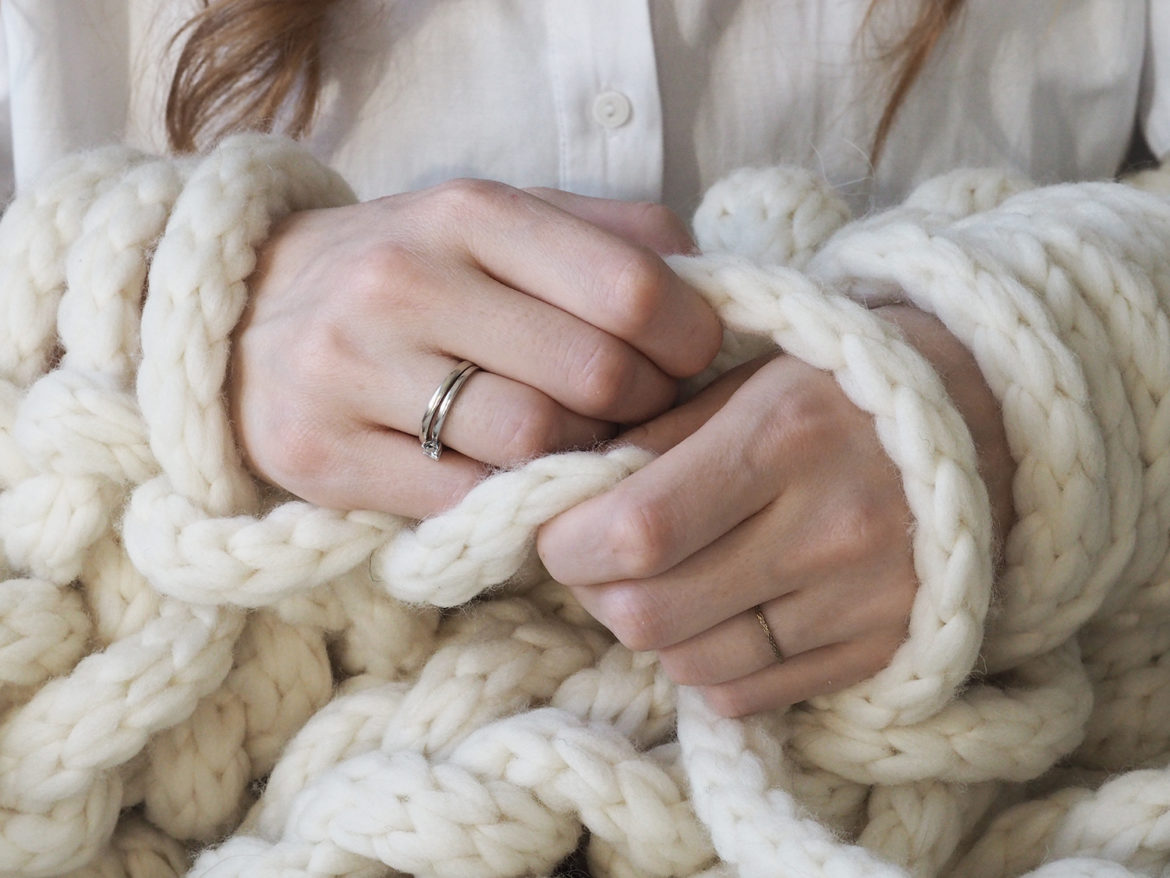 diy-xxxl-kuscheldecke-stricken
