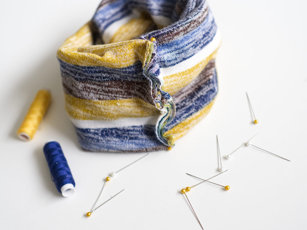 diy-stirnband-naehen-alle-stoffe-zusammennaehen