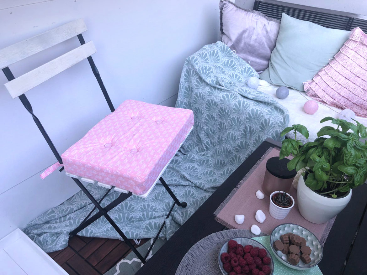 diy-stuhlkissen-auflage-balkon-ikea